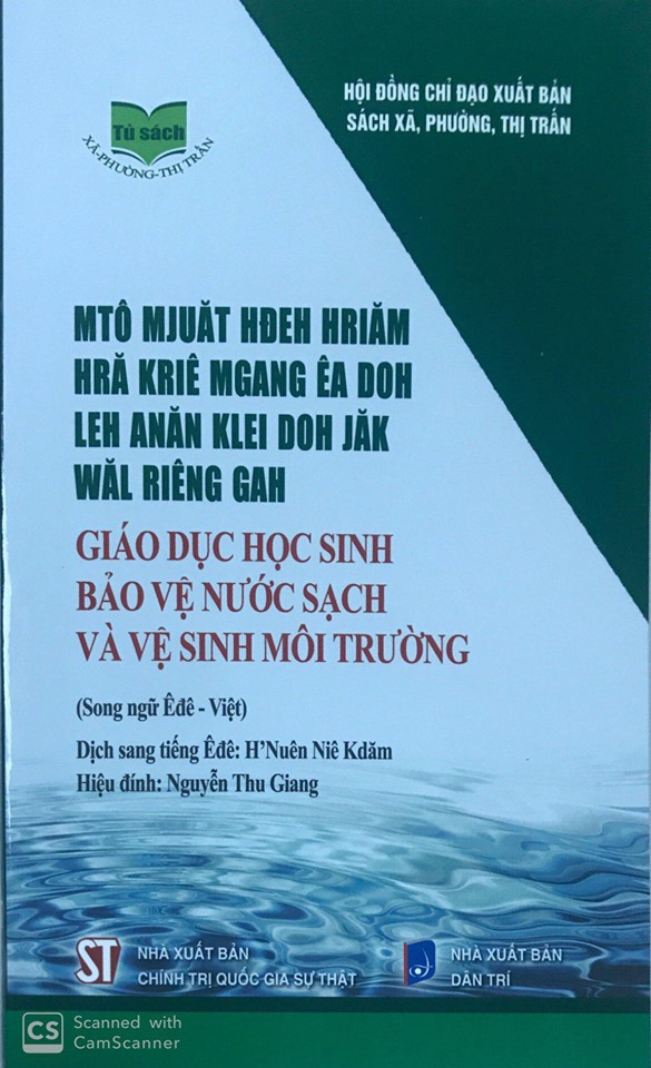 Giáo dục học sinh bảo vệ nước sạch và vệ sinh môi trường (Song ngữ Êđê - Việt)
