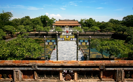 03. Toan canh dien Thai Hoa