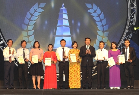 22.6.2012 Lan trao giải báo chí quốc gia - ảnh