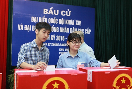 23.5.2016 Lan Kết quả bầu cử - ảnh cutritre1dibaucu22-23 05 17 152