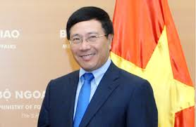 bo truong Pham Binh Minh 6-8a
