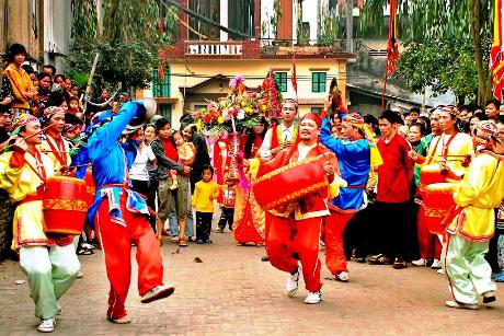 hoang minh giam 712