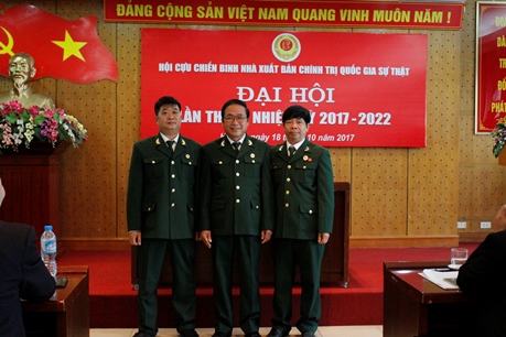 hoi cuu cb7
