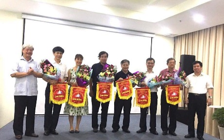 hoi nghi 1252017