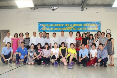 hoi thao1
