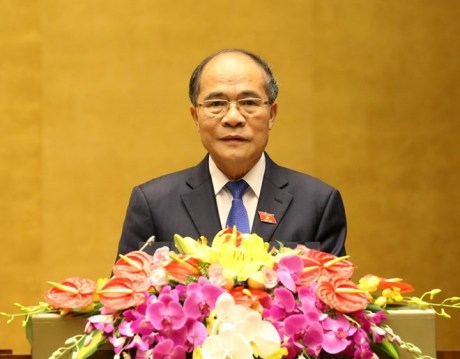 nguyen sinh hung243