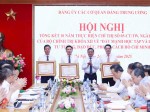 Lãnh đạo, cán bộ Nhà xuất bản Chính trị quốc gia Sự thật nhận Bằng khen tại Hội nghị tổng kết 10 năm thực hiện Chỉ thị số 05-CT/TW