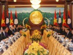 Tình nghĩa Việt - Lào vững bền hơn núi, hơn sông