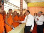 Đảng, Nhà nước luôn tôn trọng và bảo đảm quyền tự do tín ngưỡng, tôn giáo của nhân dân, bảo đảm sinh hoạt tôn giáo đúng pháp luật