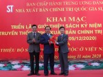 Khai mạc Triển lãm giới thiệu sách kỷ niệm 75 năm Ngày truyền thống Nhà xuất bản Chính trị quốc gia Sự thật (05/12/1945 – 05/12/2020) và giới thiệu bộ sách Các dân tộc ở Việt Nam