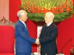 Khẳng định sự coi trọng mối quan hệ đặc biệt Việt Nam-Lào